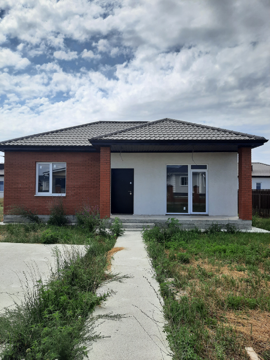 Купили дом своей мечты не далеко от моря , рядом с Анапой.