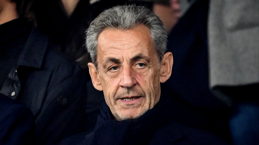 Суд отказался объединять приговоры Саркози, ему грозят еще полгода тюрьмы