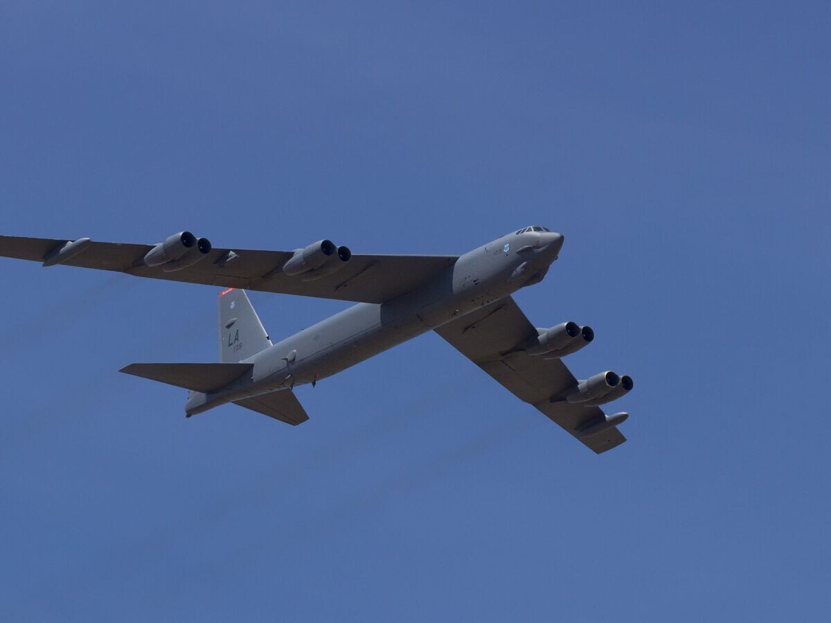    Бомбардировщик Stratofortress B-52 | CC BY 2.0 / Wilson Hui / Бомбардировщик Stratofortress B-52