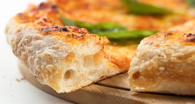 Тесто для пиццы в домашних условиях: универсальный рецепт