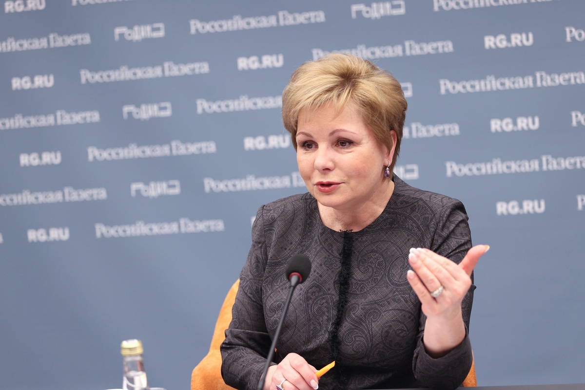    Елена Гагарина: Кроме коллекций, связанных с домом Романовых, государственной властью, посольскими дарами, Петр I стал собирать и вещи, хранившие память о военных триумфах. / Фото: Сергей Куксин/РГ