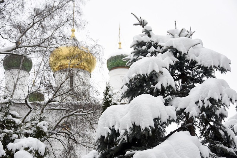 БОГ ПОМОЖЕТ