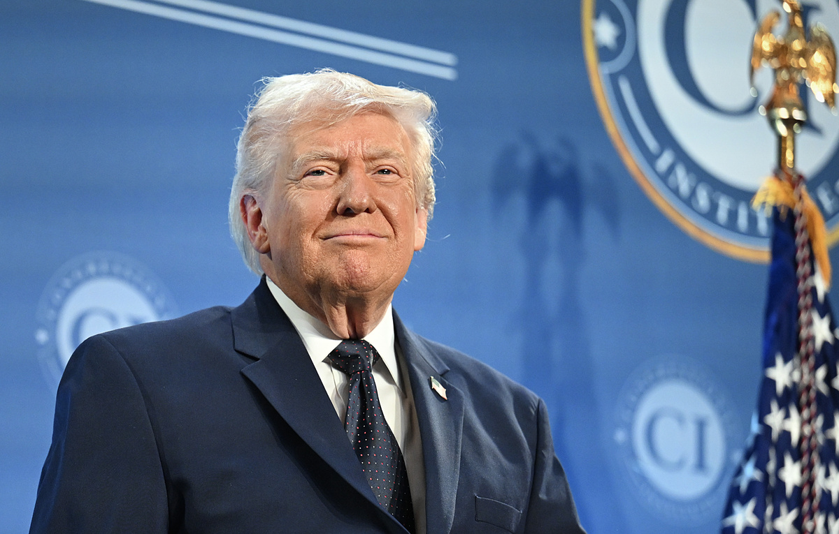    Президент США Дональд Трамп  Roberto Schmidt/Getty Images