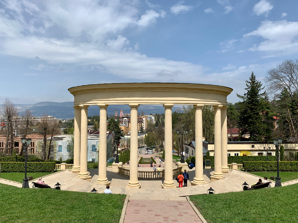 Кисловодск. Каскадная лестница.