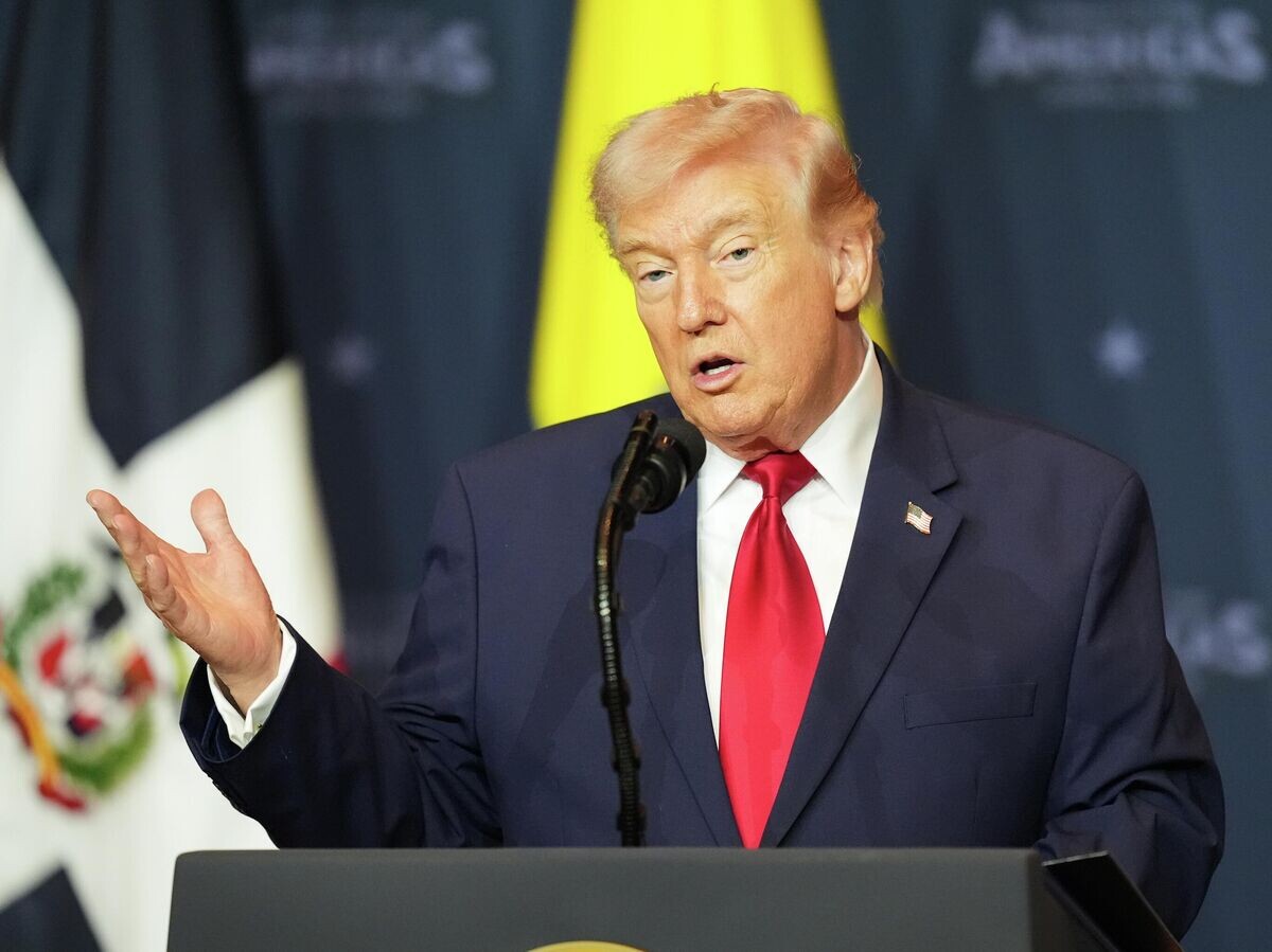    Президент США Дональд Трамп выступает на саммите "Щит Америки" в Майами | © AP Photo / Rebecca Blackwell