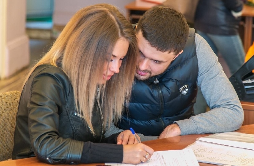 Необычная гадалка 40