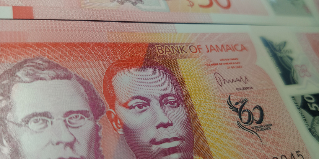 Почему на ямайской банкноте сразу ДВЕ личности или история одной банкноты!