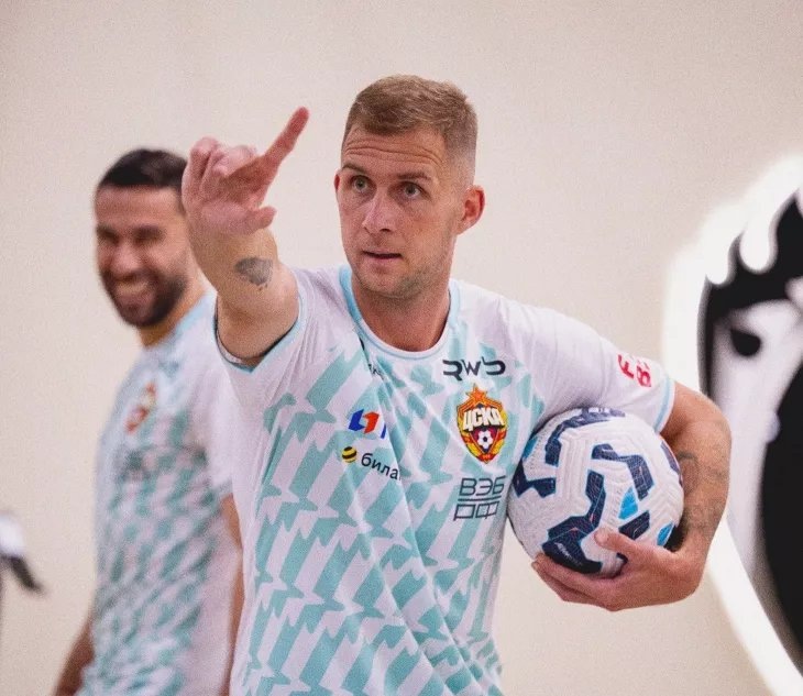    Главные события 20-го тура РПЛ: ЦСКА летит в пропасть, потеря «Спартака», боль Талалаева Фото #1