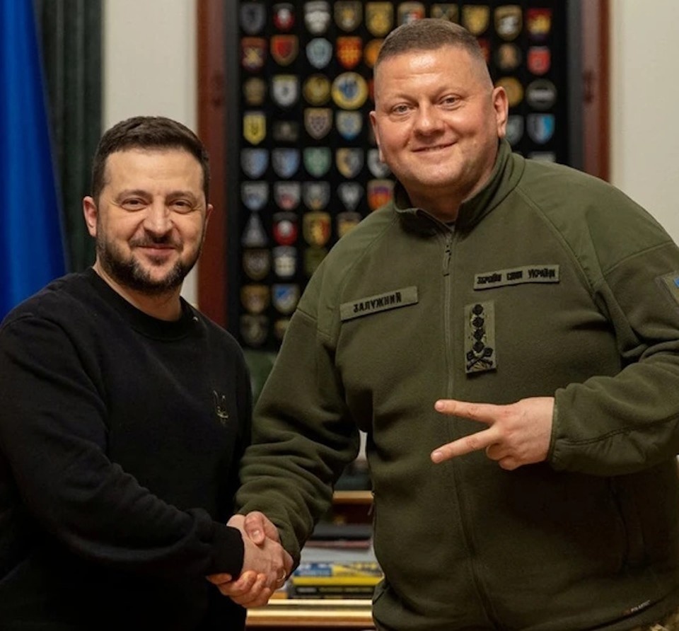    Сейчас между Зеленским и Залужным нет постоянной коммуникации. Только официоз REUTERS