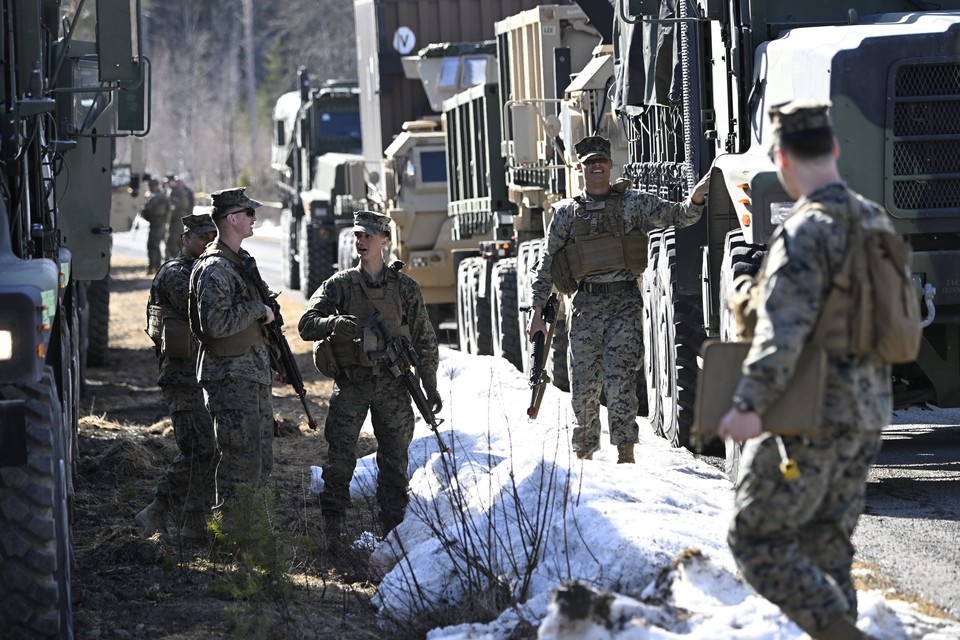    Риттер: США показали России несостоятельность своего арсенала ударами по Ирану GLOBAL LOOK PRESS