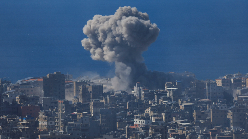    Фото: Reuters/Mohamed Azakir; 5-tv.ru