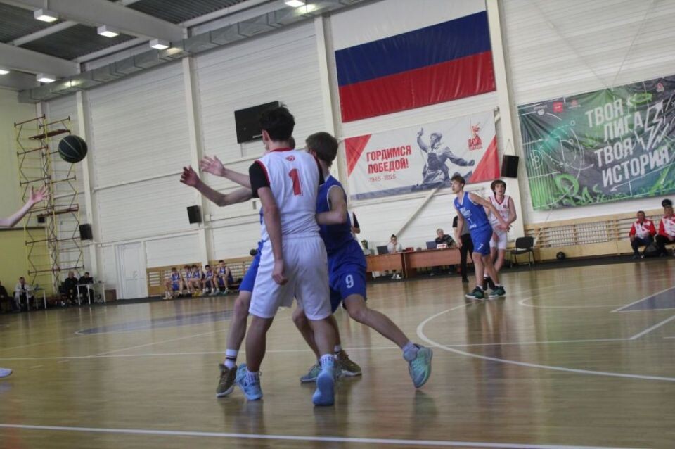    10-11 марта. Барнаул. СОК АлтГПУ. Чемпионат "Локобаскет - Школьная лига" в СФО