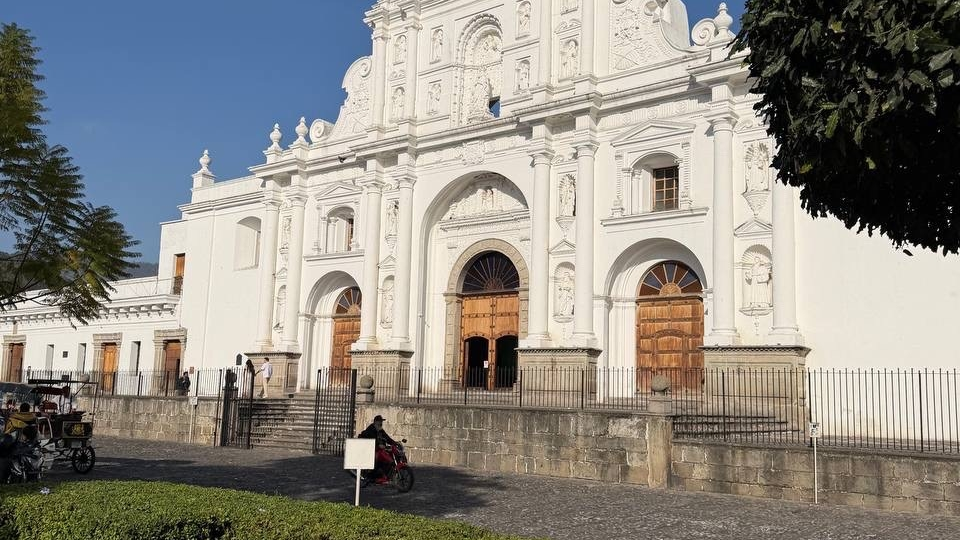 Самый интересный и атмосферный город Гватемалы