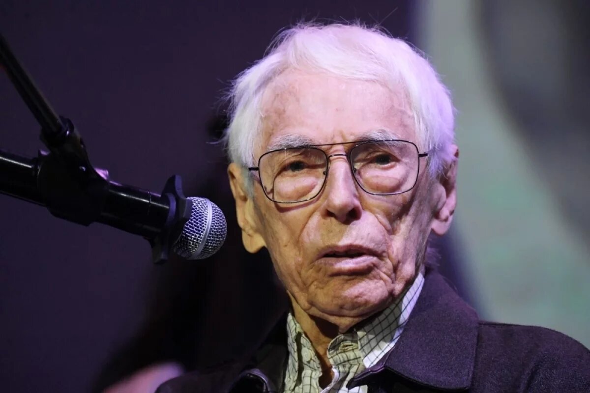    Композитор Александр Зацепин.