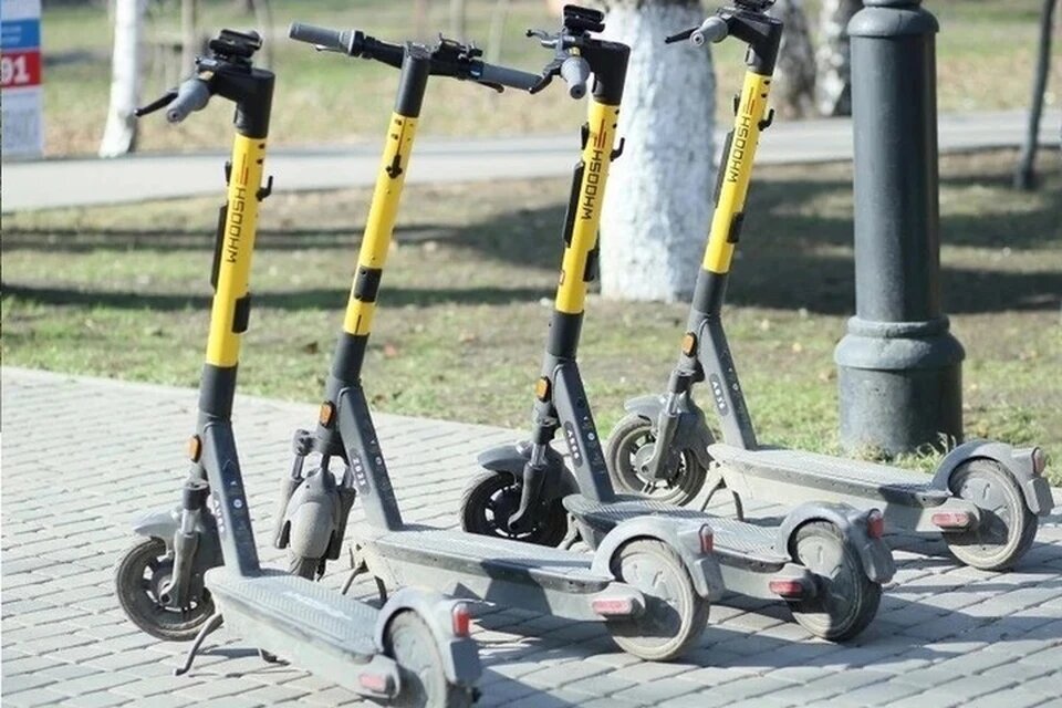 В основном кикшерингом самокатов пользуется молодежь
Фото: Архив "КП".