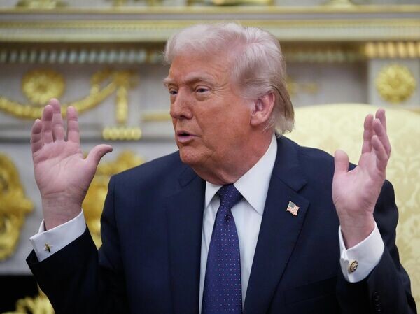    © AP Photo / Mark Schiefelbein