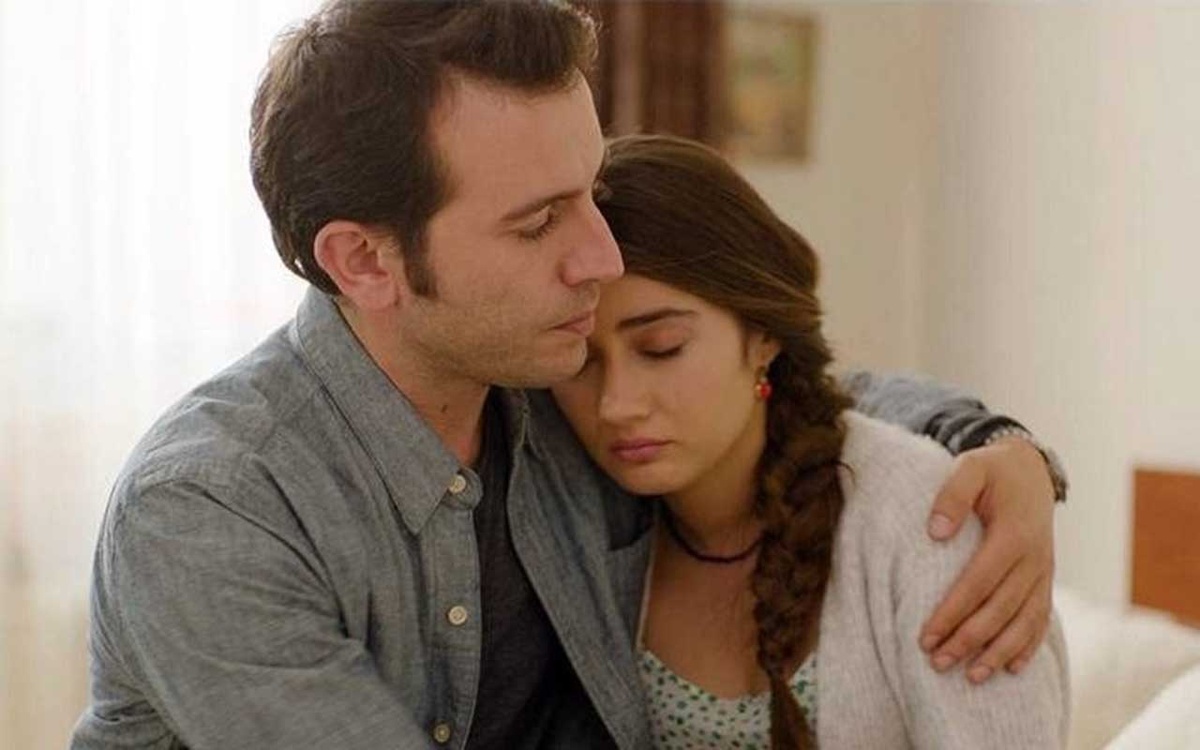 Кадр из сериала "Дай мне руку, любовь"