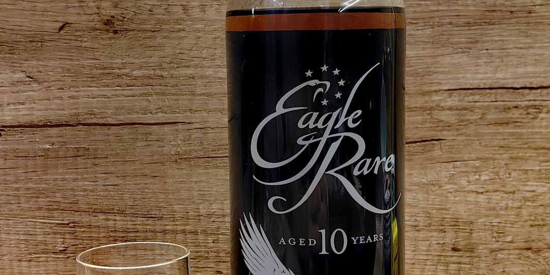 Бурбон Eagle Rare 10. Идут ли бурбону 10 лет выдержки?