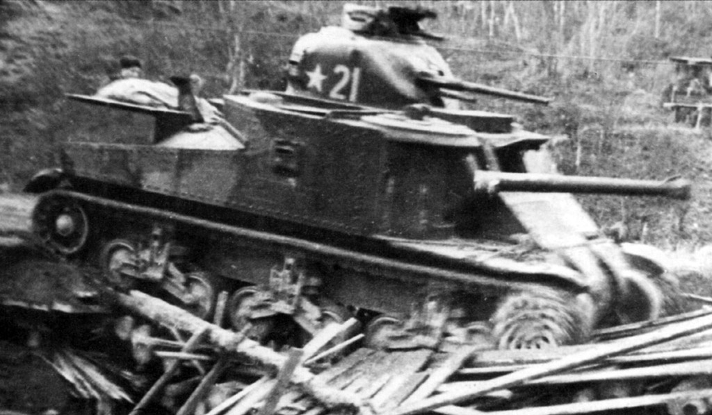 11 его собратьев воевало в составе  429-го отдельного танкового батальона.