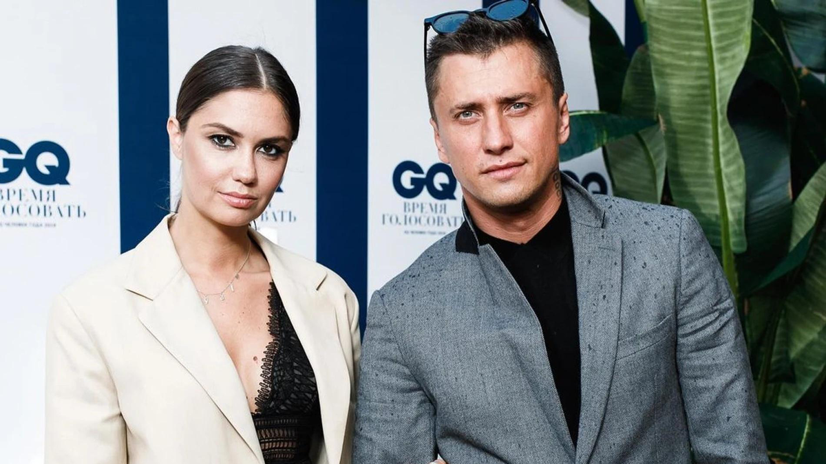    Агата Муцениеце и Павел Прилучный Фото: Instagram (Запрещён в РФ) @agataagata