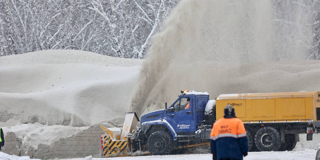 В Челябинске придумали способ сделать снегосвалку более вместительной