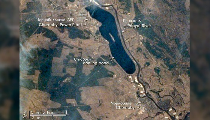 ЧАЭС и пруд-охладитель. Фото: wikimedia.org