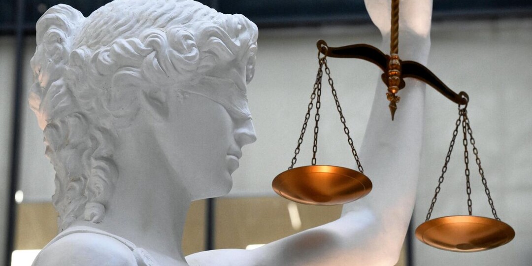 Суд в Москве заблокировал сайты с "рамками-перевертышами" для автономеров