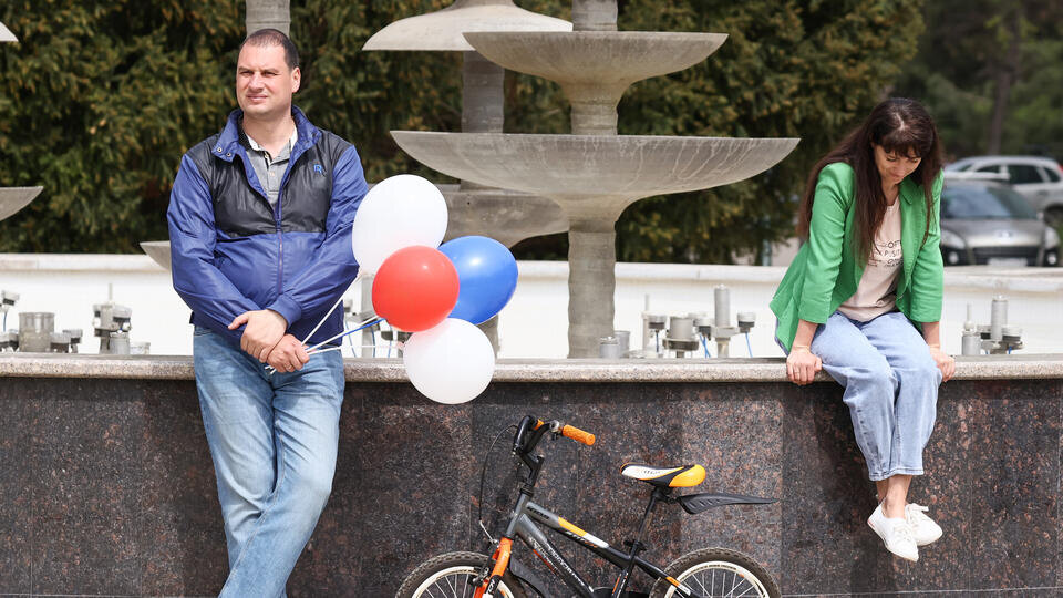     Шесть выходных дней ждут россиян на майские праздники Сергей Мальгавко/ТАСС