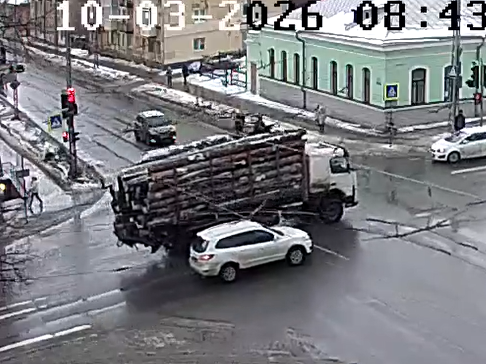    Скриншот записи с камеры "Ситилинк"