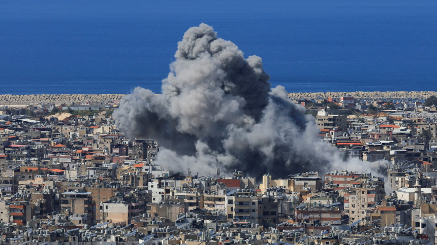    Фото: Reuters/Mohamed Azakir