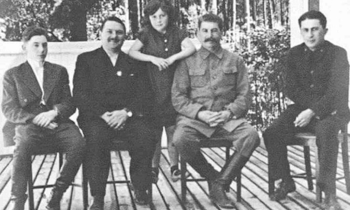    Сын Сталина стал итальянским партизаном?