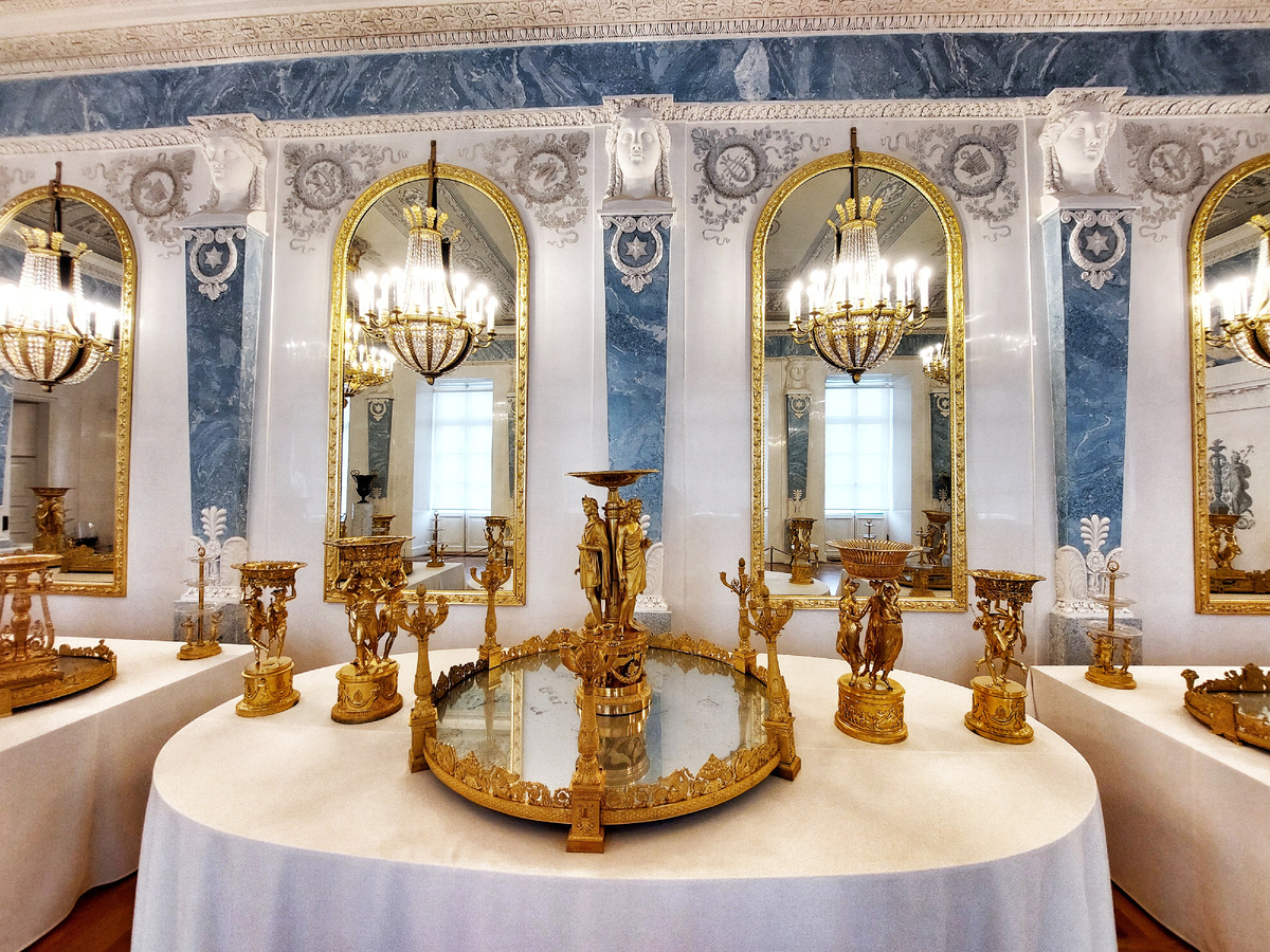 Танцевальный зал