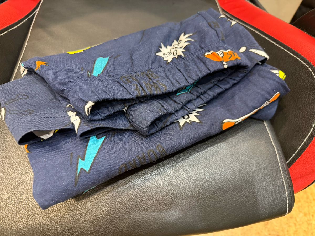 ЛИСТАЙТЕ --->