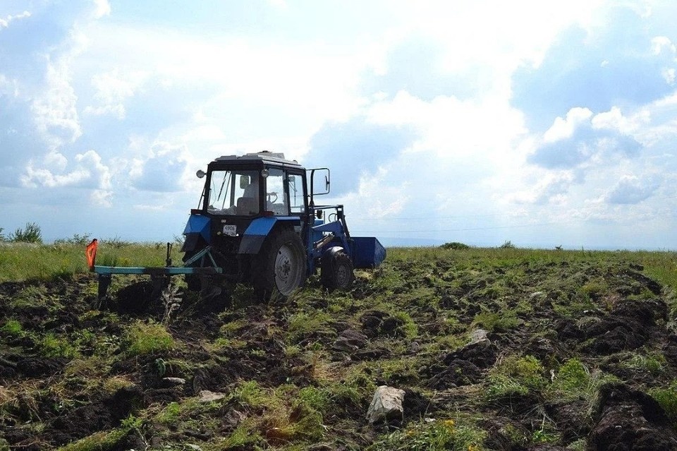    Город готовится к противопожарной опашке. Фото: администрация Ставрополя