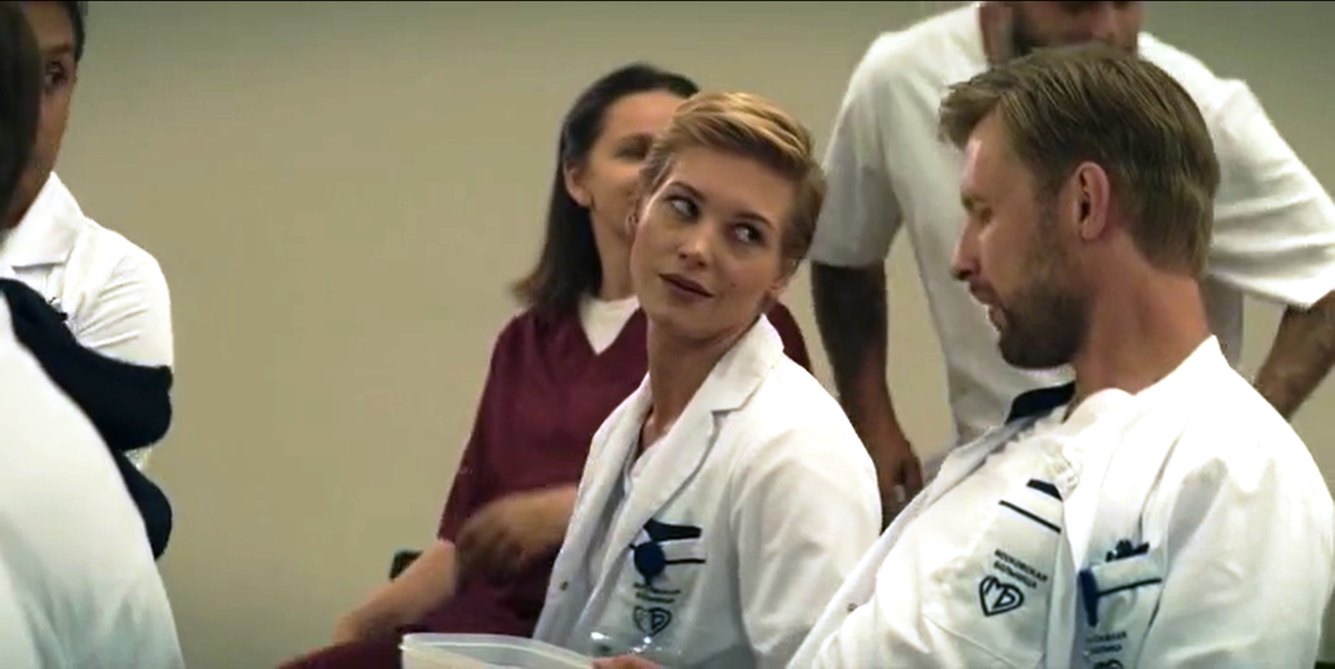 Евгения и Алексей. Кадр из сериала "Склиф".