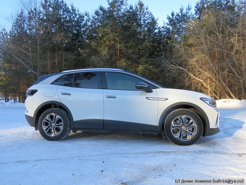 Электромобиль Volkswagen ID.4 Crozz из Китая 2022 г.в. (204 л.с., задний привод, батарея на 85 кВтч (брутто)