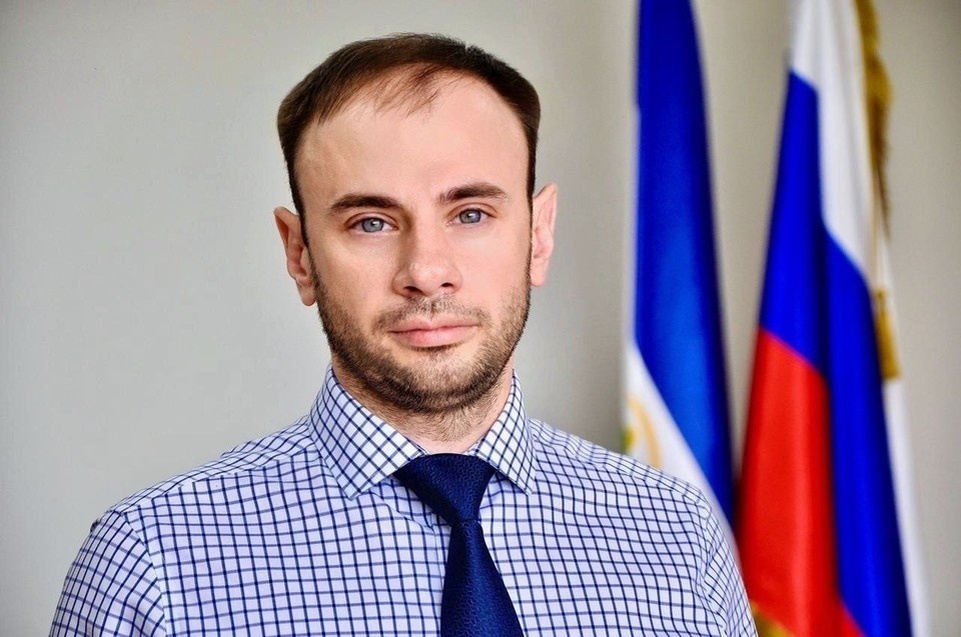    Александр Мельников