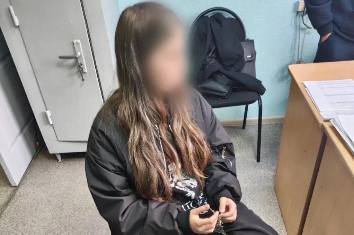    Задержана жительница Хакасии, пытавшаяся завербовать подростка из Туапсе