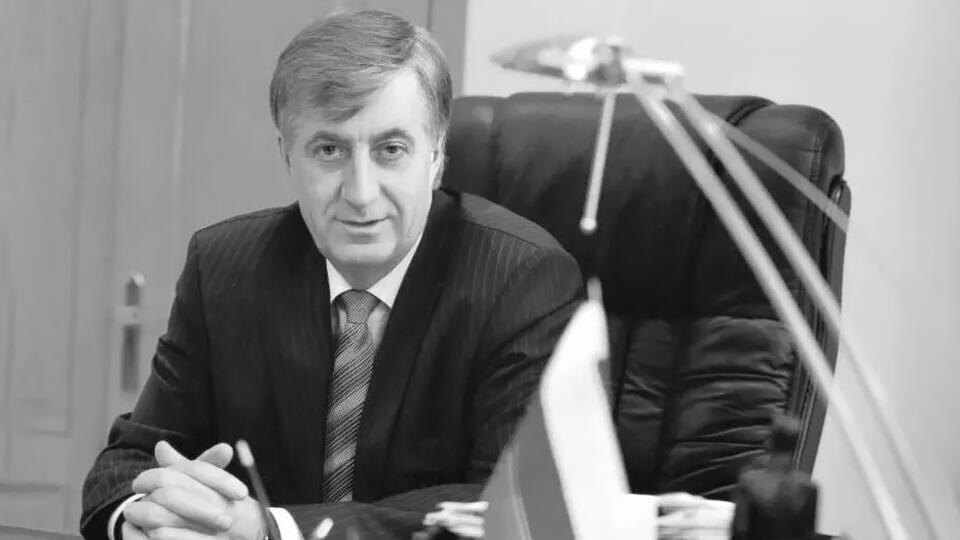     Умер бывший мэр Омска Виктор Шрейдер t.me/Мэр Омска Сергей Шелест