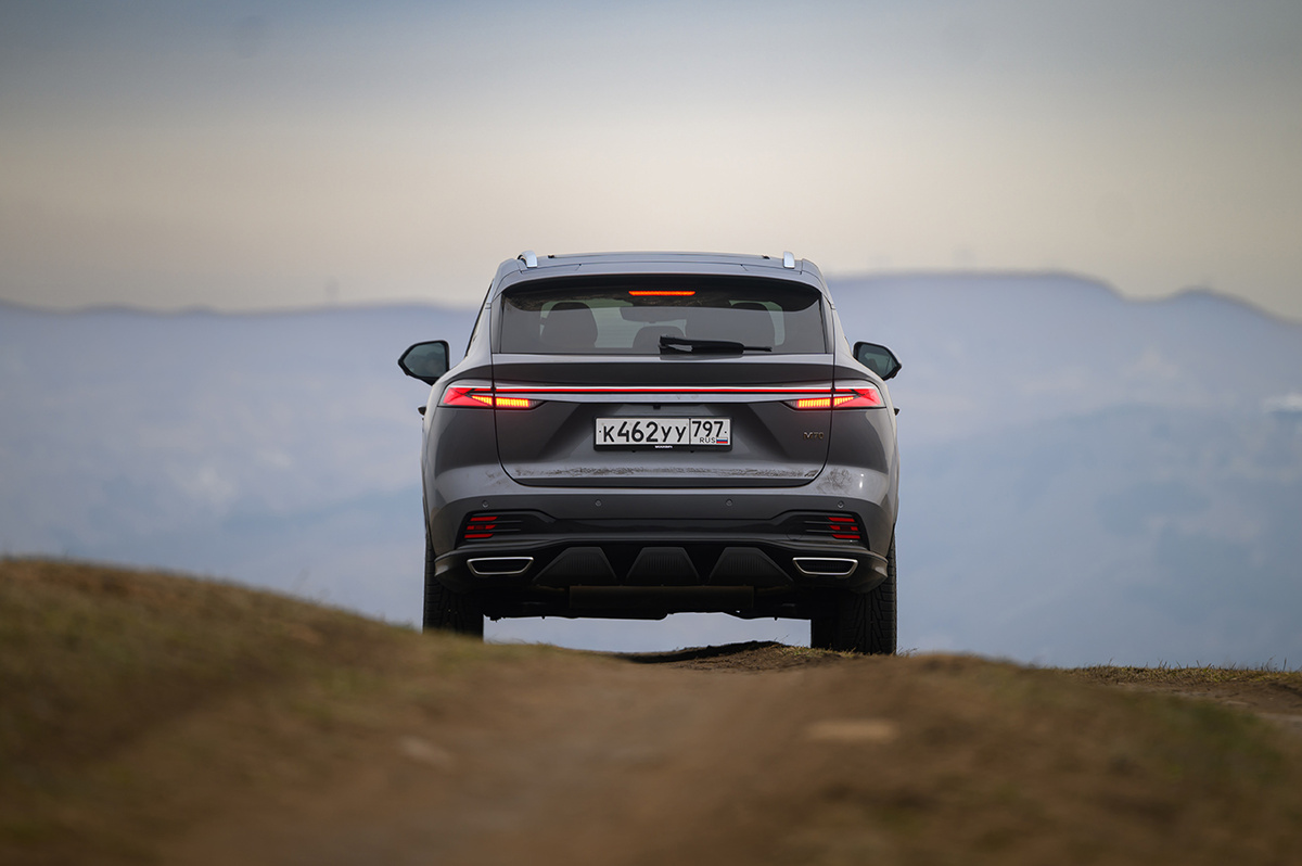 «Москвич М70». Фото: Журнал Авито Авто/Михаил Медведев и Рустем Тагиров