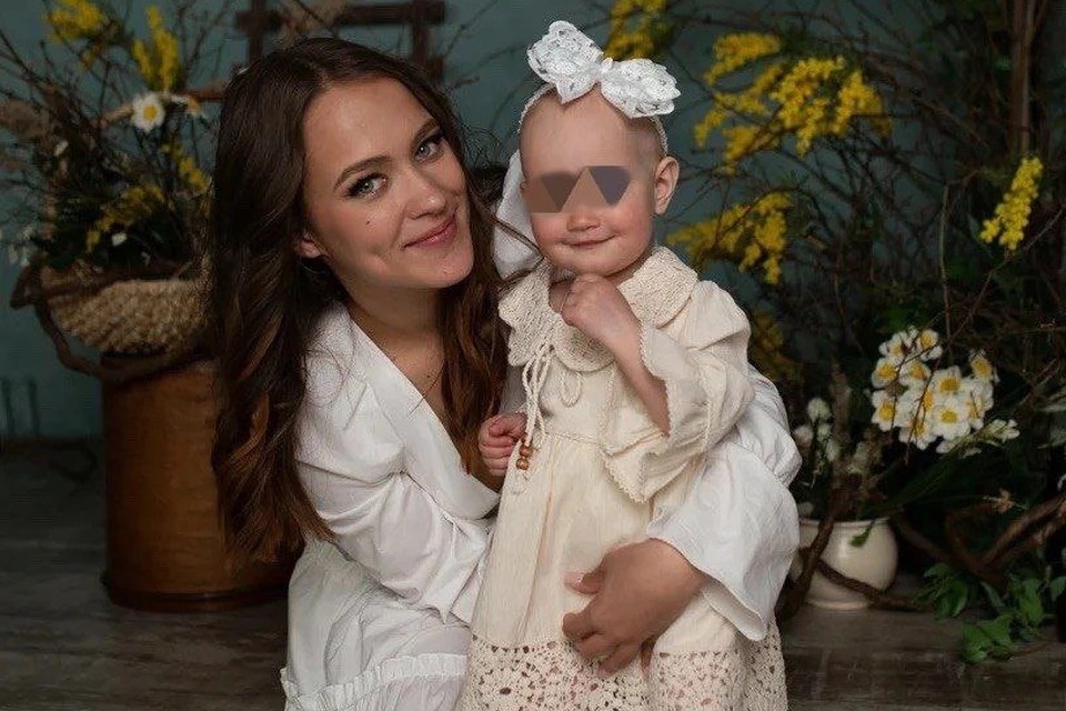 Девочка с мамой, которая трагически погибла. Фото: КП-Петербург