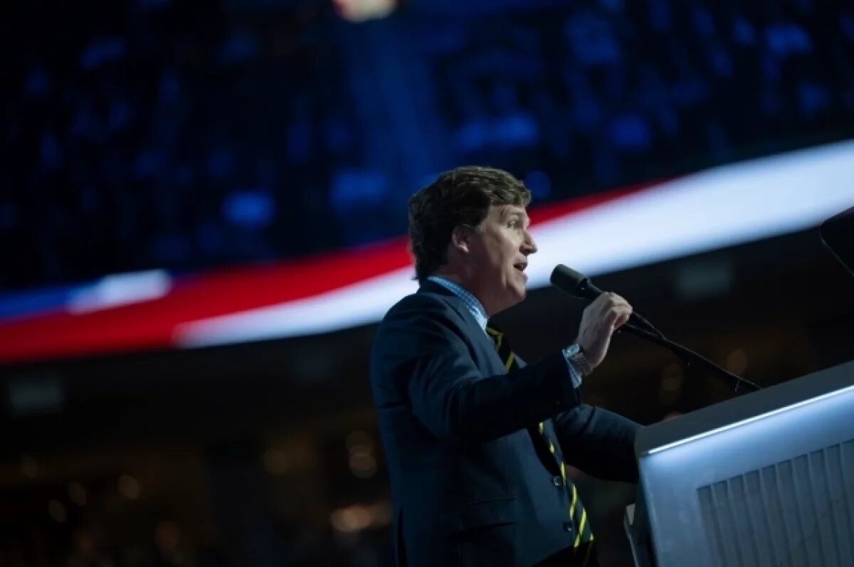    Американский журналист Карлсон назвал дипломатию США фальшивой