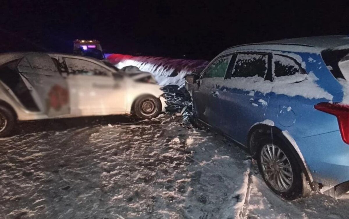    Женщина погибла в ДТП под Ижевском, три человека травмированы