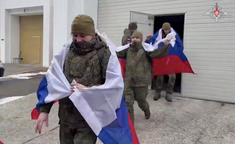    Ещё двое оренбуржцев оказались среди вернувшихся из плена