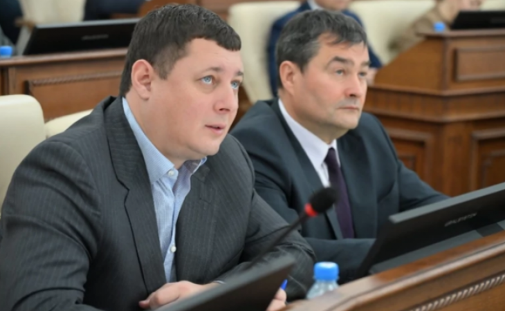 Сергей Булаев и Владимир Семенов. Фото: пресс-служба АКЗС