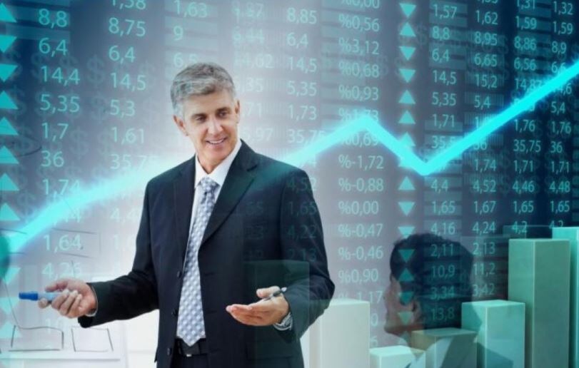 Зарплата свыше 500 тысяч рублей оказалась у сотрудников негосударственных пенсионных фондов