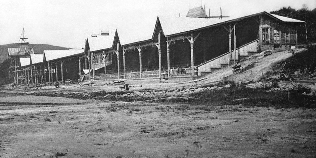 Русско-японские скачки в дореволюционном городе. Кто кого?