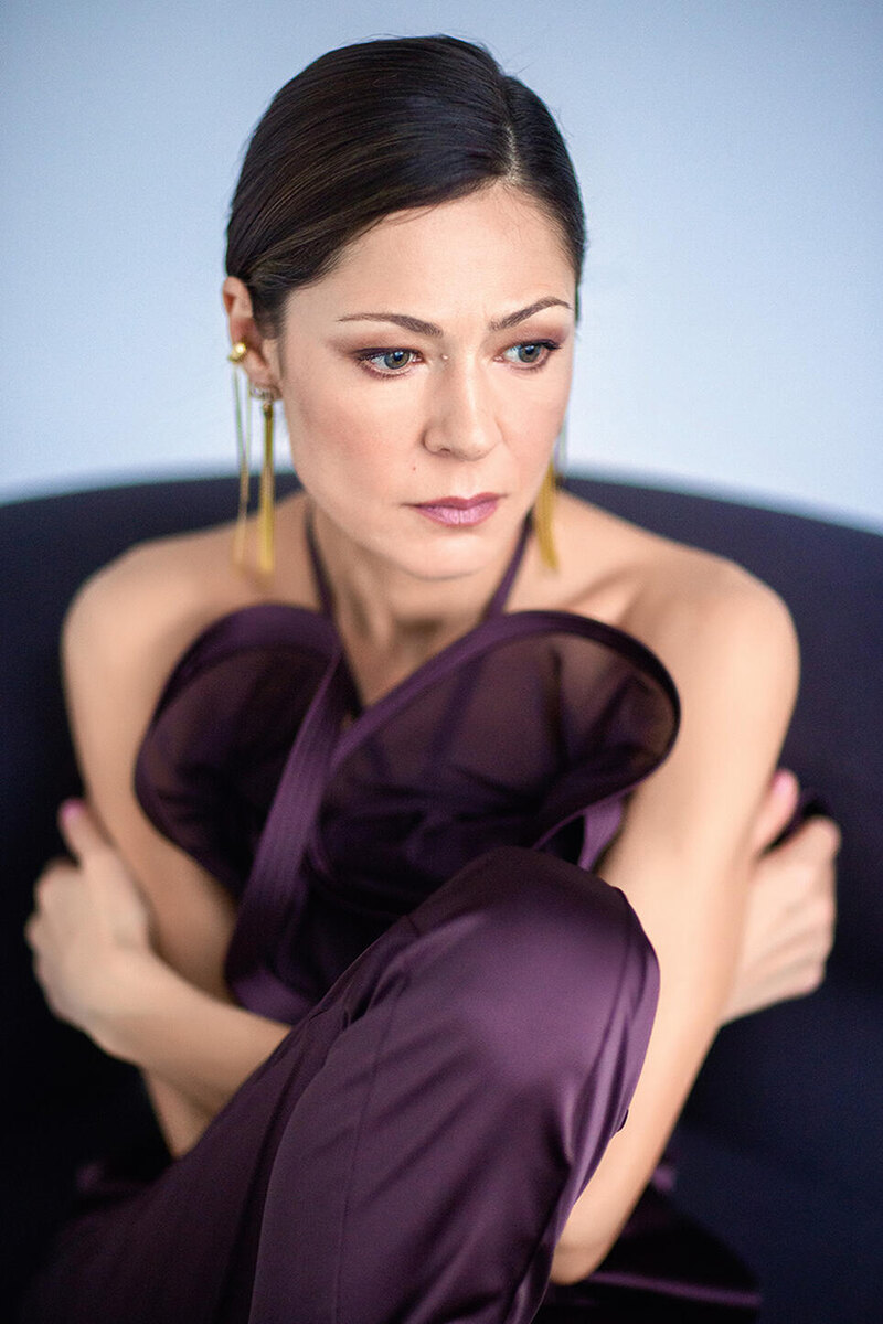    На Елене: комбинезон Elisabetta Franchi, серьги LIU JO (AllTime) Филипп Гончаров