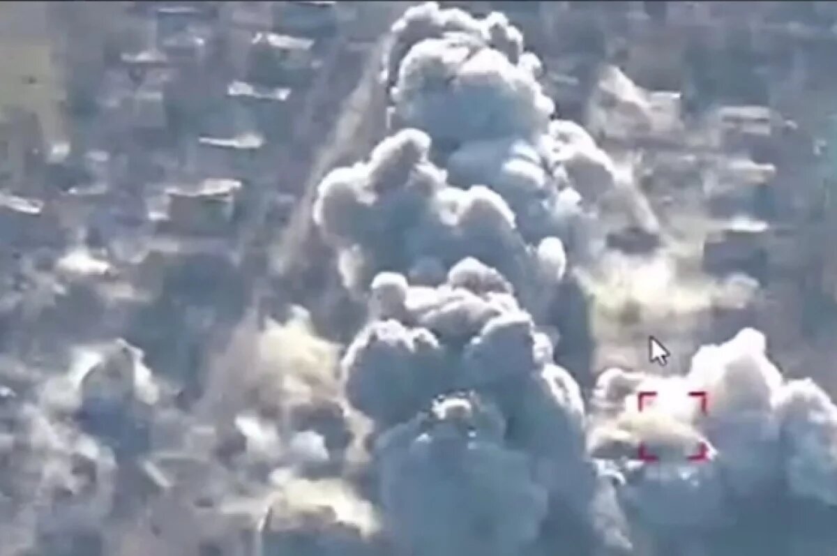    Удар трехтонной бомбы стер пункт дислокации ВСУ под Гуляйполем