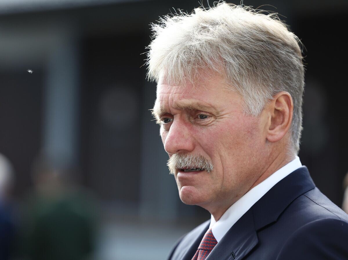    Президент Владимир Путин посетил "Специальный технологический центр" в Санкт-Петербурге© POOL